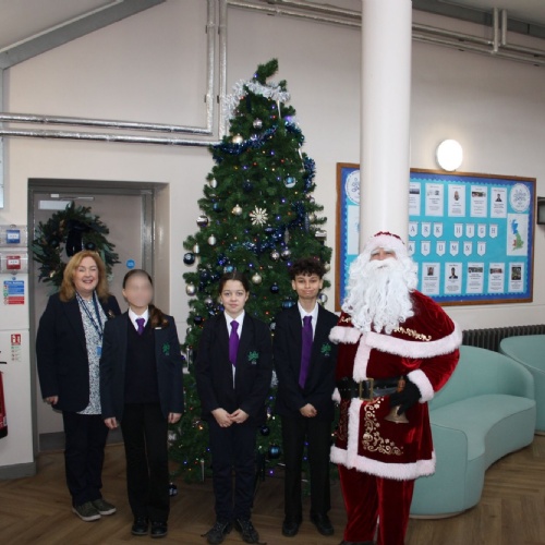 Santa Claus is coming to town